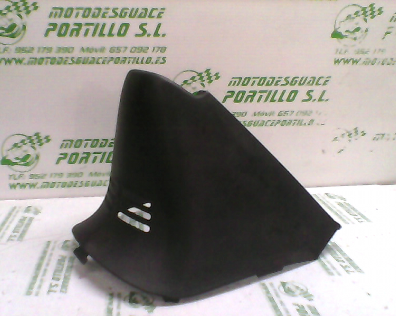 Moto Desguace Portillo Carcasa Bajo Asiento Honda Sky