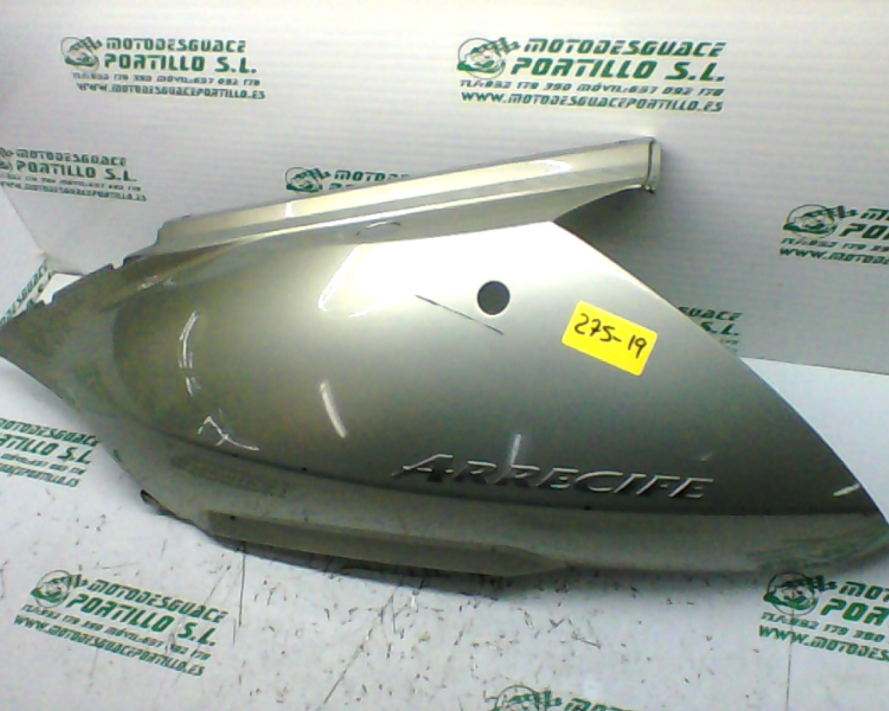 Carcasa lateral trasera izquierda Aprilia ARRECIFE 200 (2004-2006)