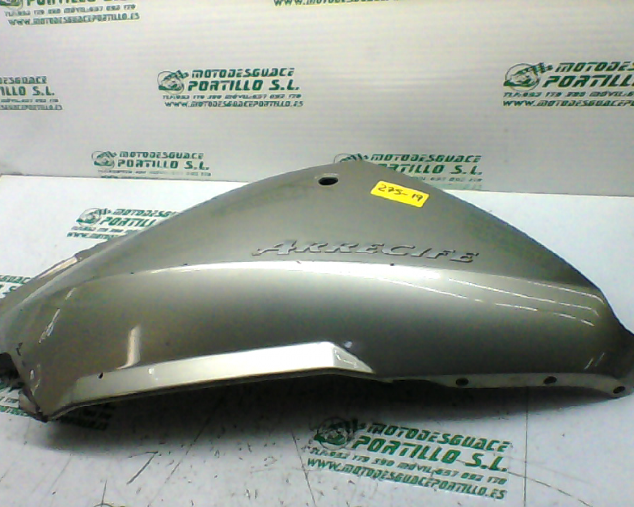 Carcasa lateral trasera izquierda Aprilia ARRECIFE 200 (2004-2006)