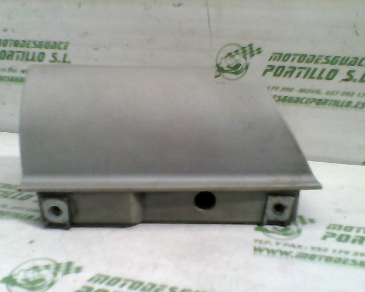 Embellecedor de horquilla izquierda Aprilia Sport city 250 inyeccion 09-10 (2008-2010)