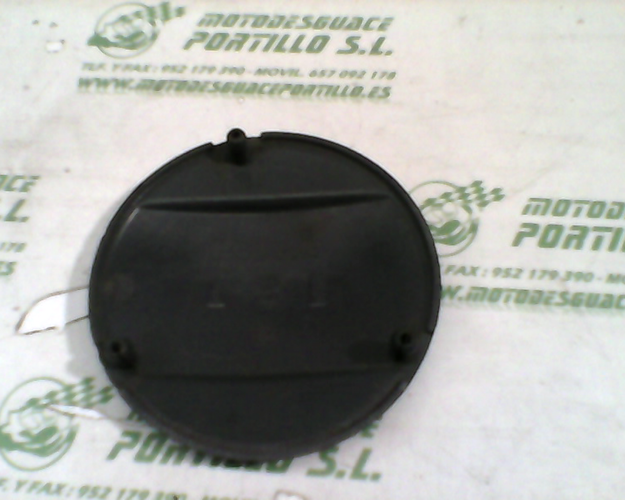 Embellecedor de tapa cárter Aprilia Sport city 250 inyeccion 09-10 (2008-2010)