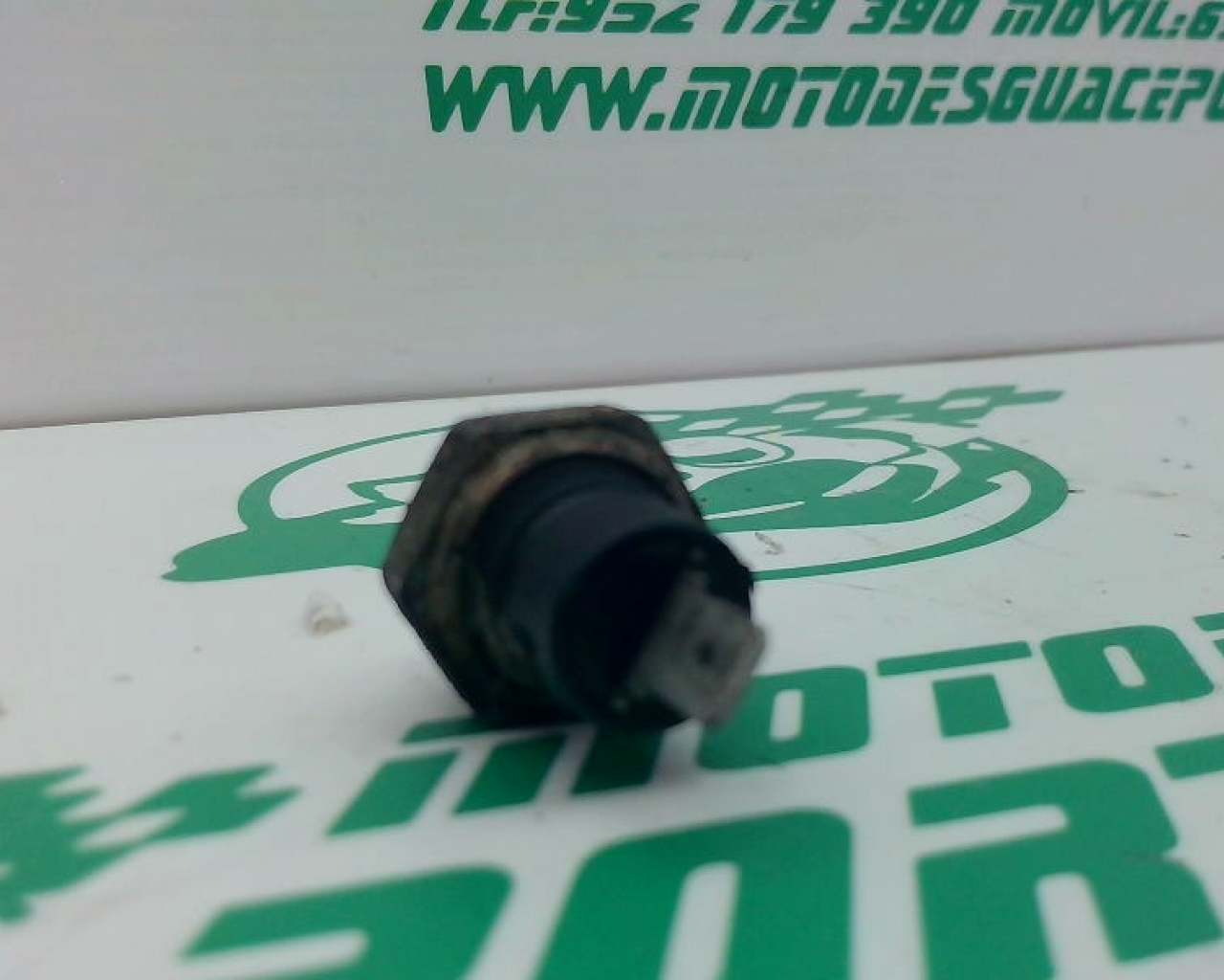 sensor  de presión aceite   Aprilia Sportcity 125 (2008-2009)