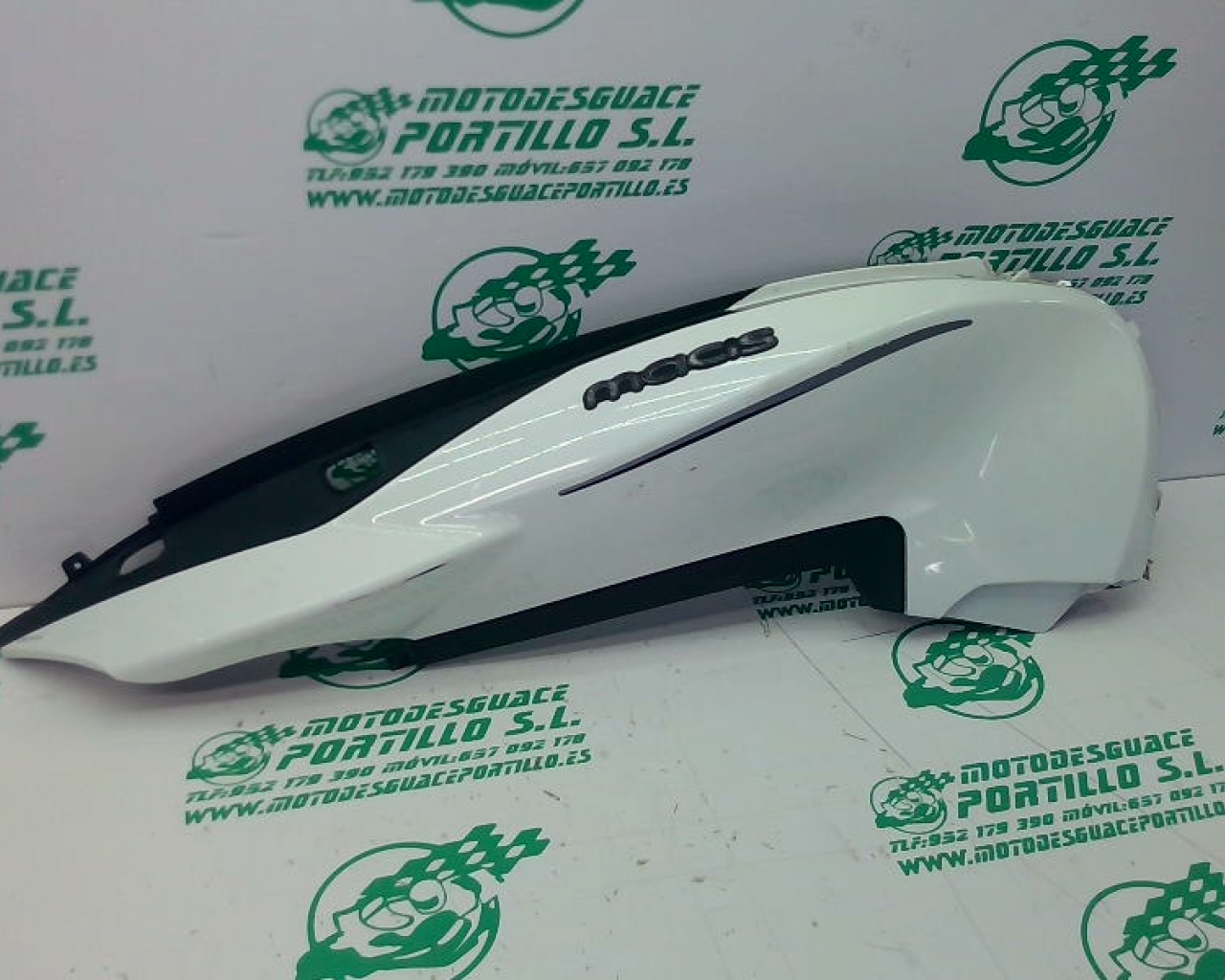 Carcasa lateral trasera derecha Benelli MACIS (2015-2017)