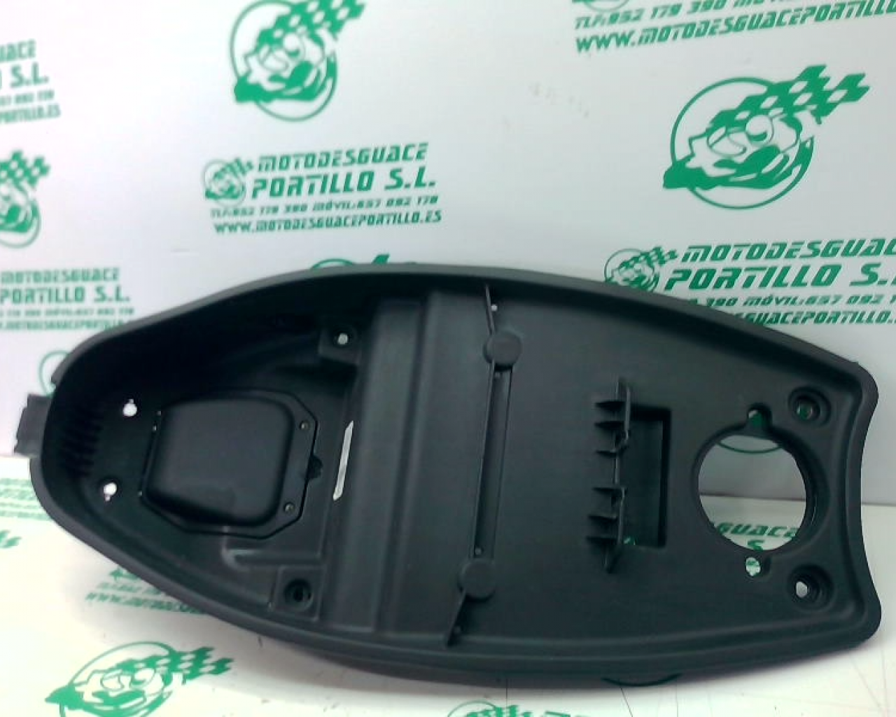 Porta-casco Benelli MACIS (2015-2017)