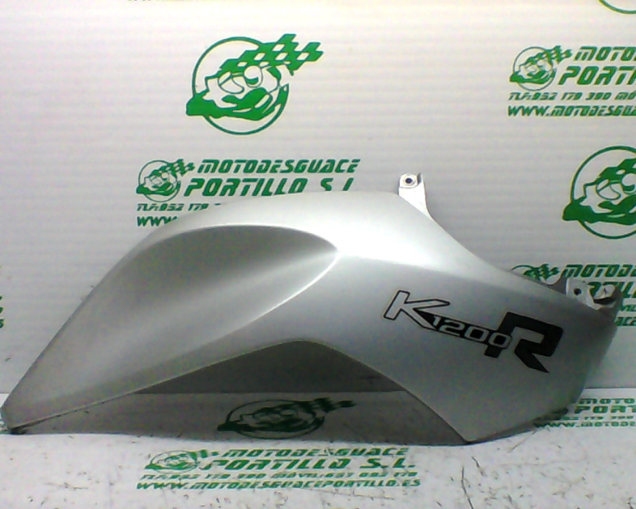 Carcasa lateral derecha BMW K1200R (2006-2007)