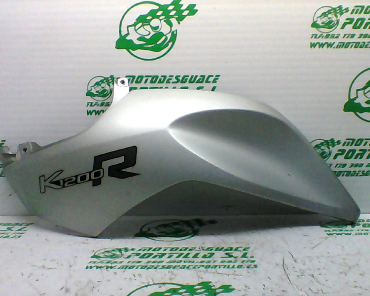 Carcasa lateral izquierda BMW K1200R (2006-2007)