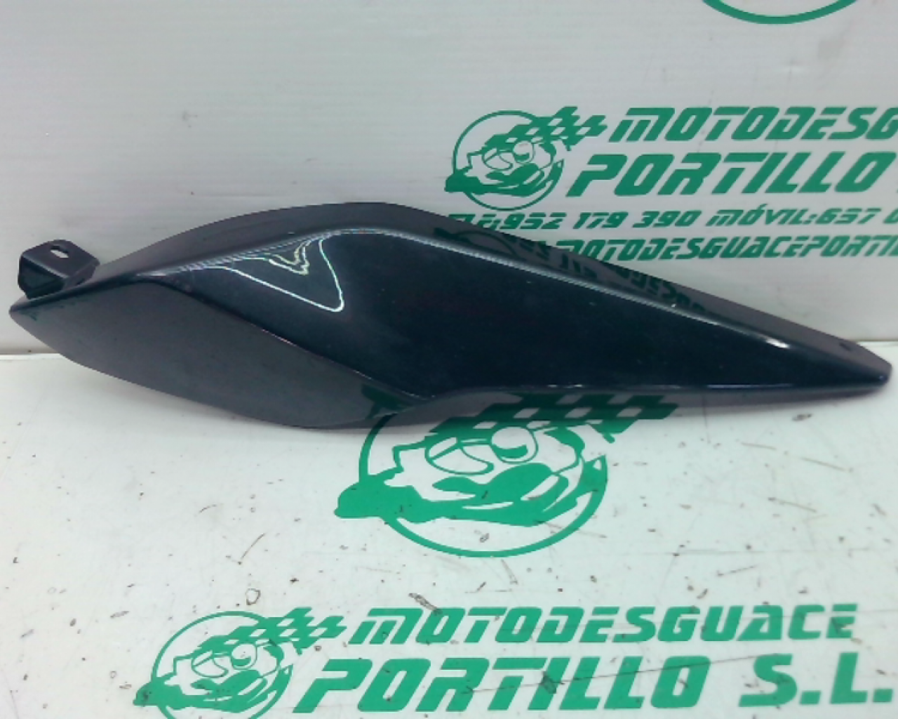 Colín izquierdo BMW K1200R (2006-2007)