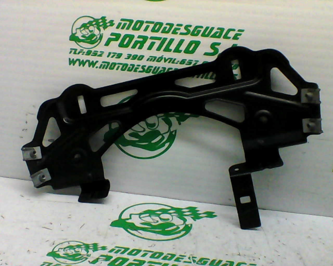 Soporte deposito de gasolina BMW K1200R (2006-2007)