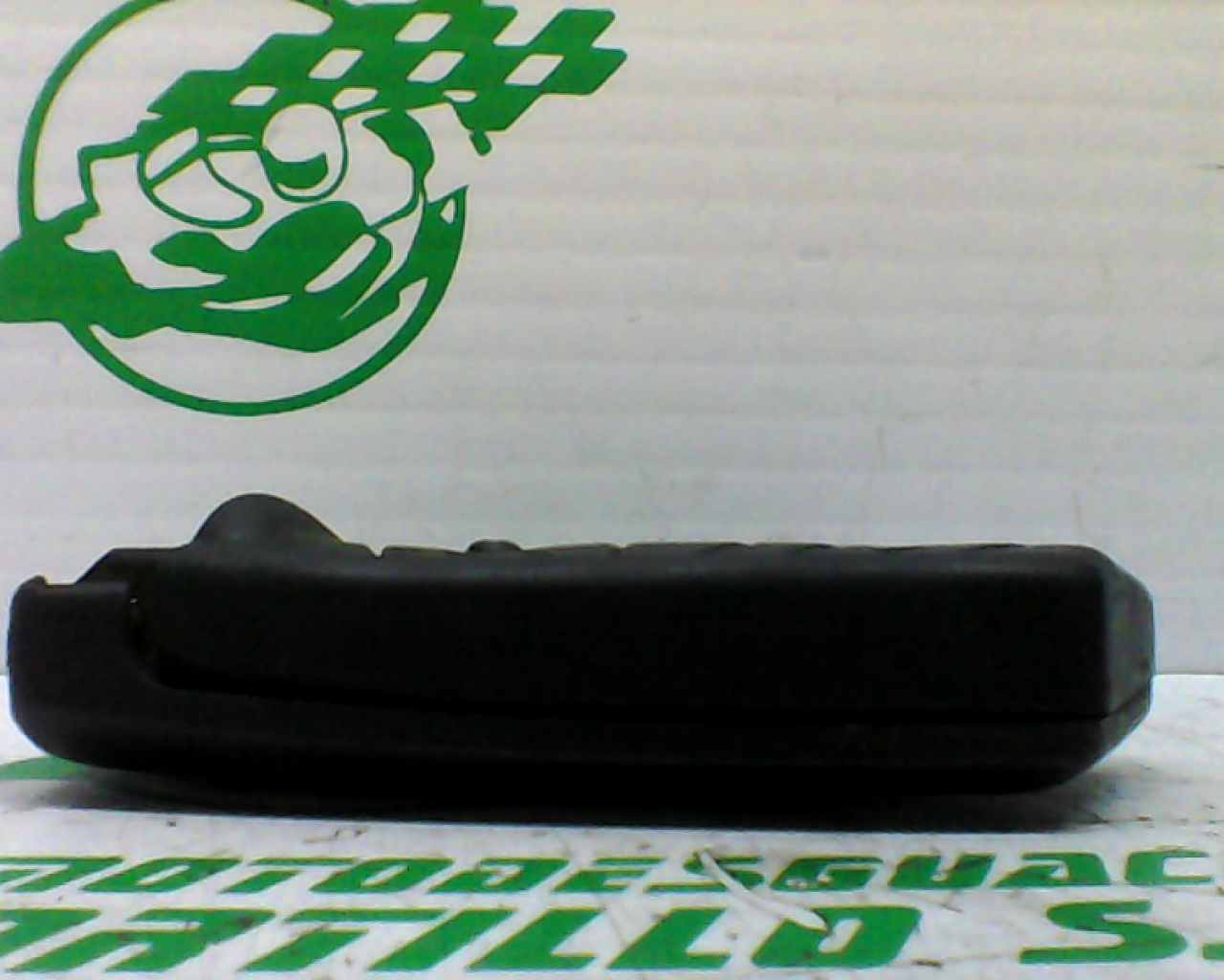 Reposapies trasero izquierdo Derbi RAMBLA 300 (2011-2012)
