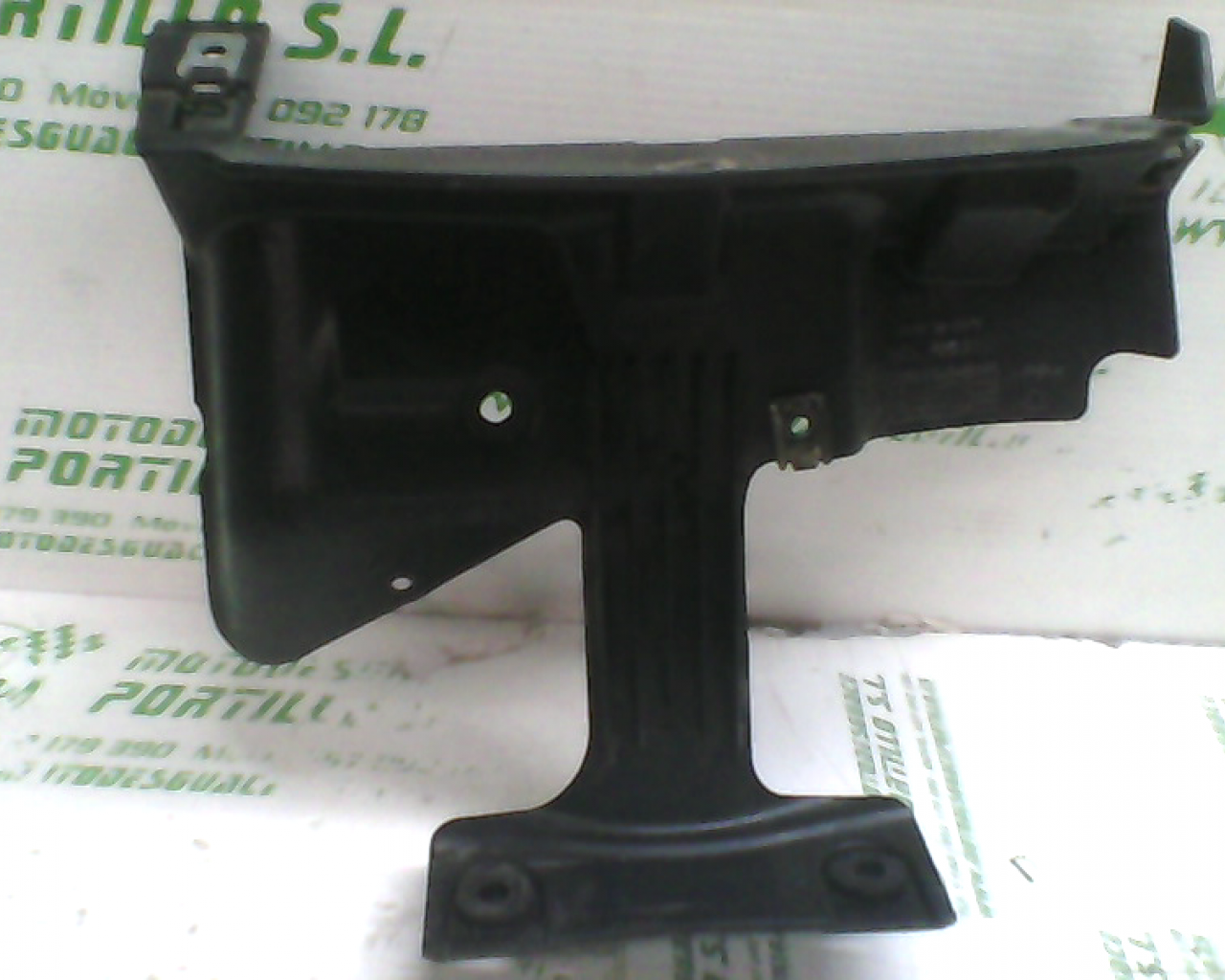 Soporte del radiador Derbi RAMBLA 300 (2011-2012)