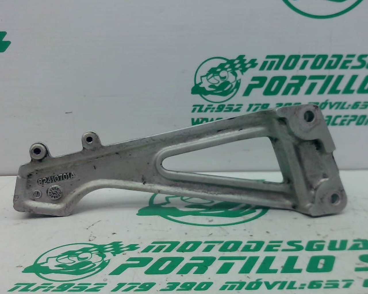Estribera trasera izquierda Ducati MONSTER S2R (2005-2006)