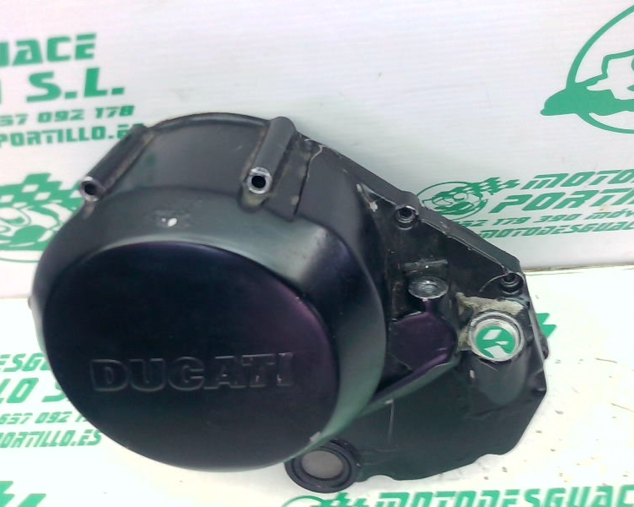Tapa de embrague Ducati MONSTER S2R (2005-2006)