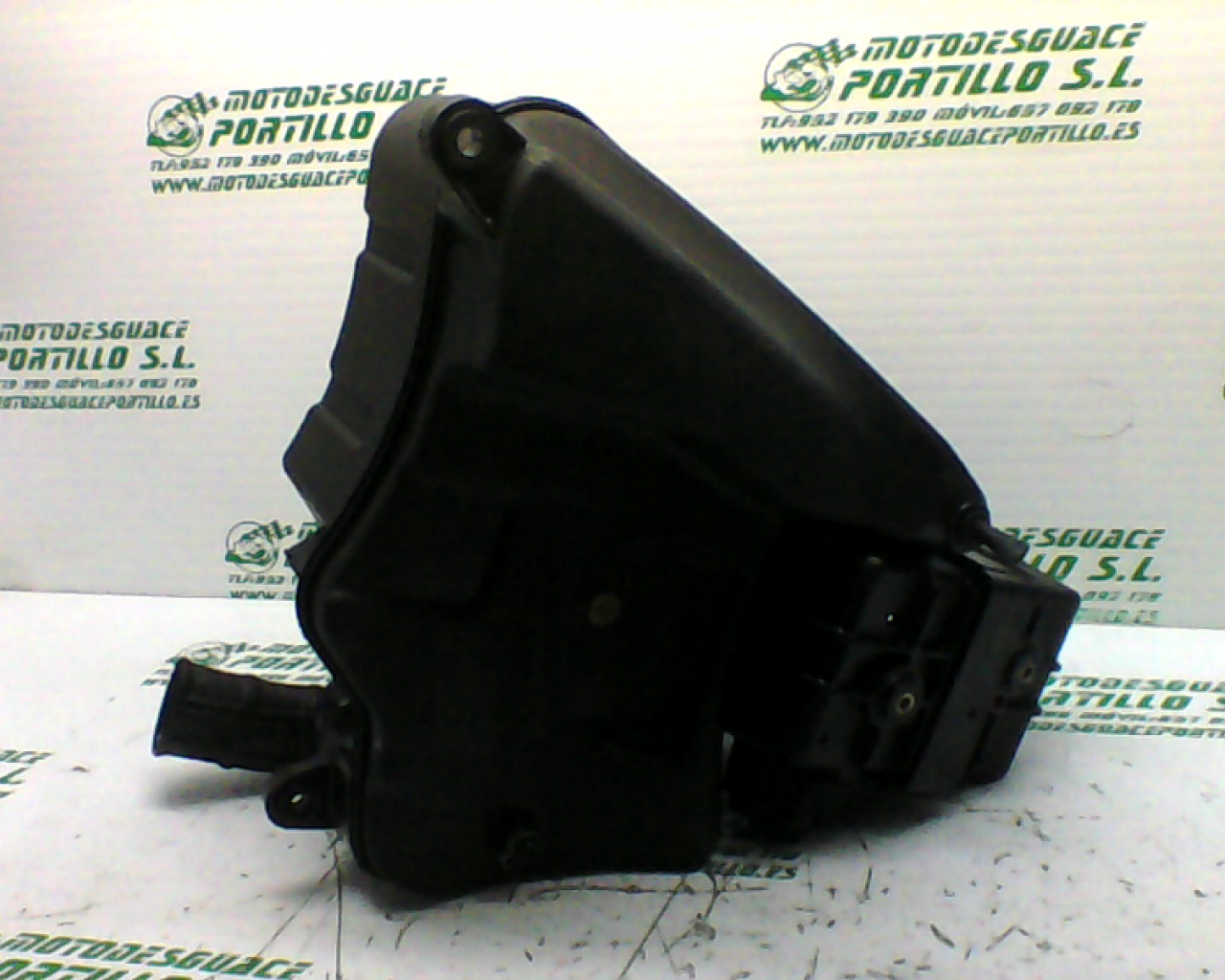 Caja de filtro  Gilera NEXUS 500  04 (2004-2005)