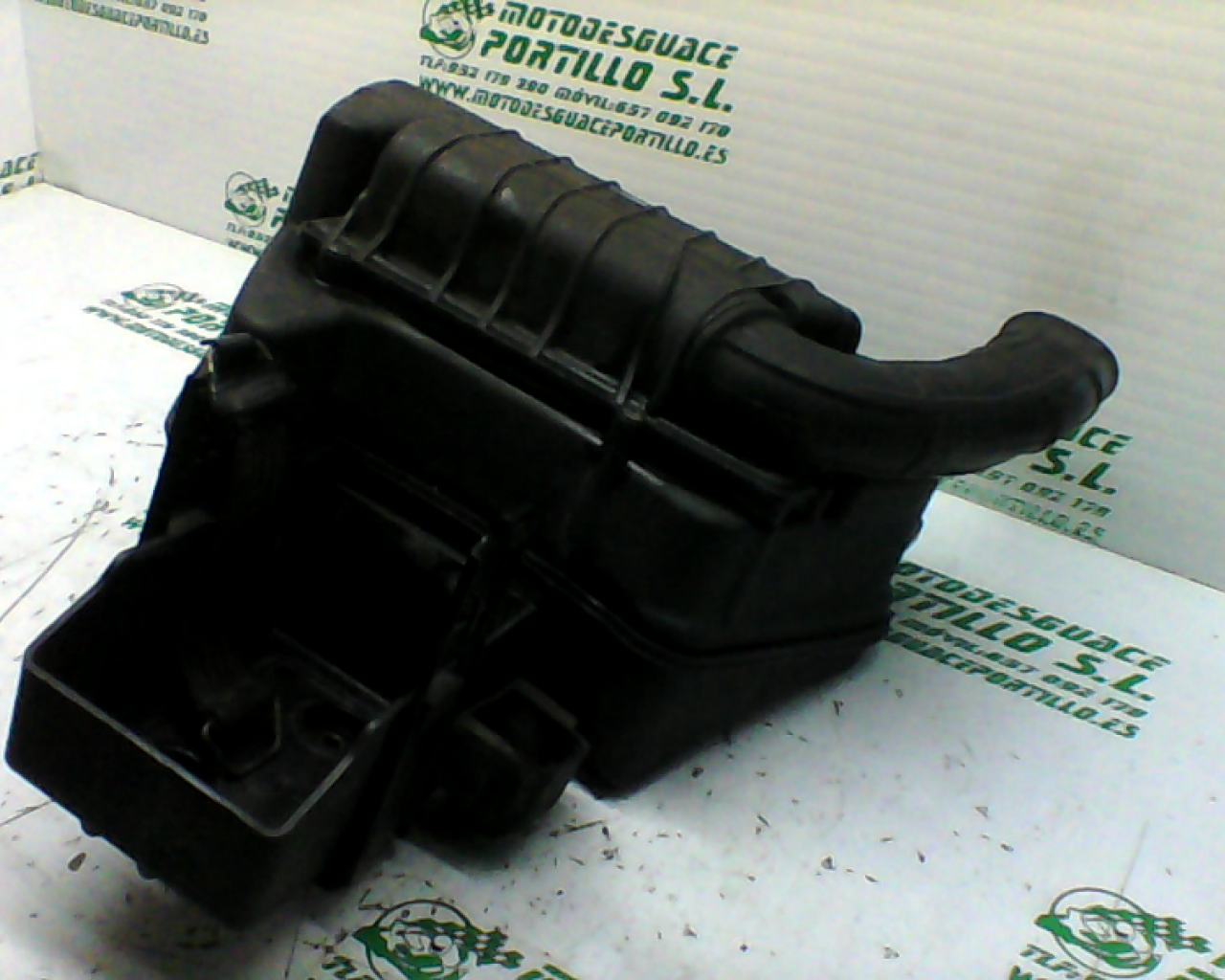 Caja de filtro  Gilera NEXUS 500  04 (2004-2005)