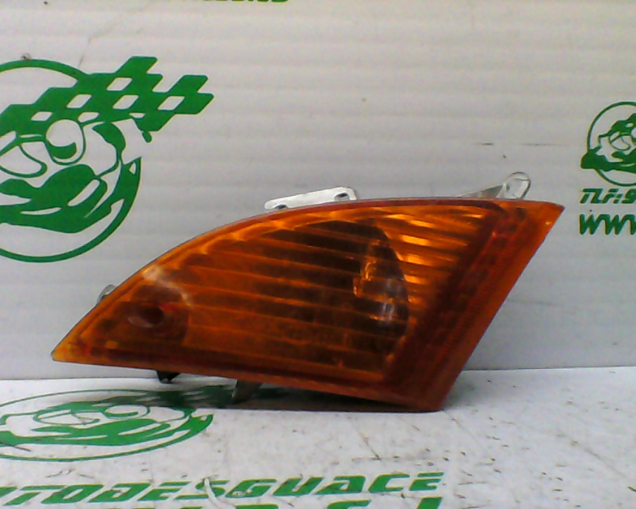 Intermitente delantero izquierdo Honda ARROBA 125 (2000-2003)