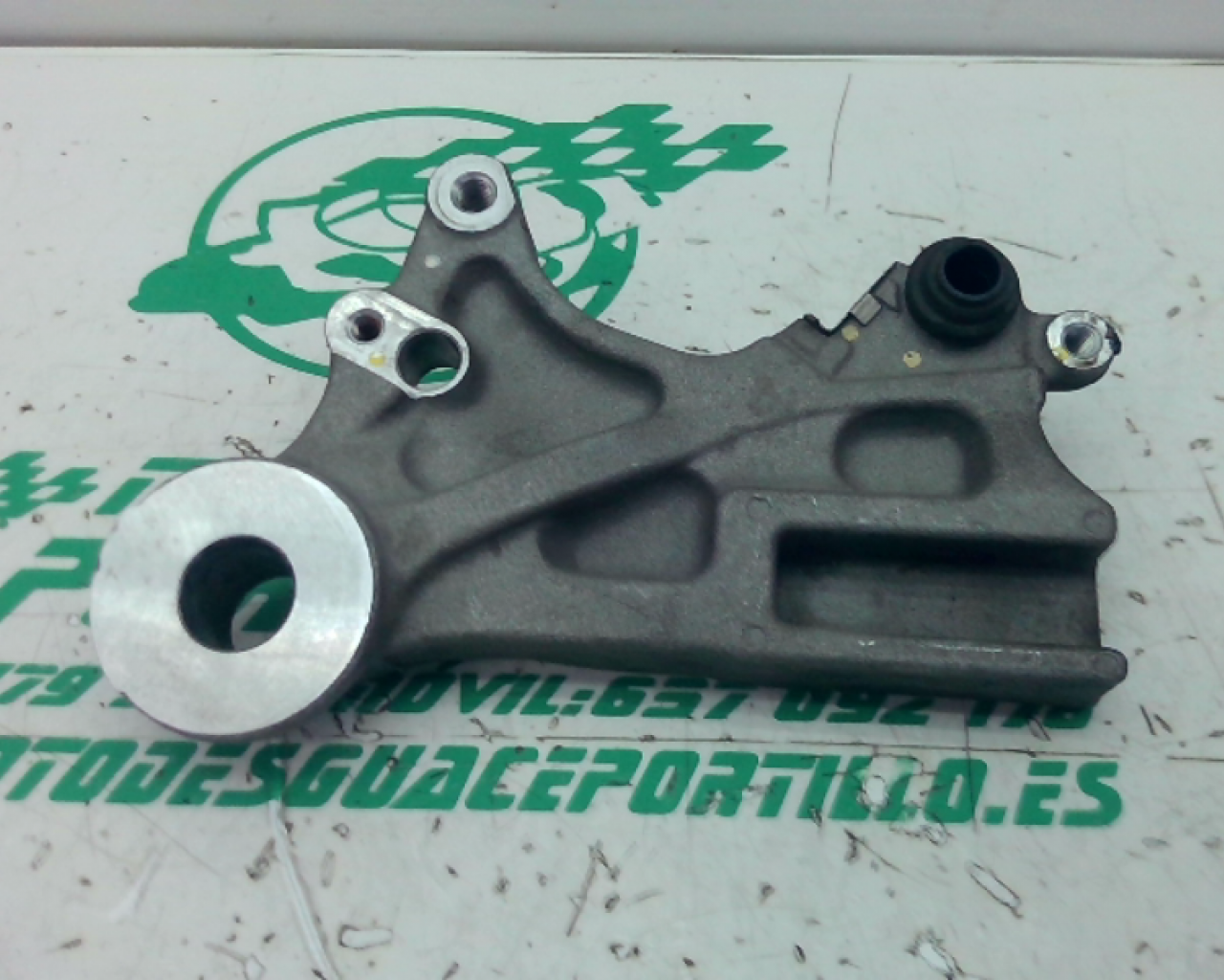 Soporte de pinza freno trasera Honda CB 500XA (2016-2017)