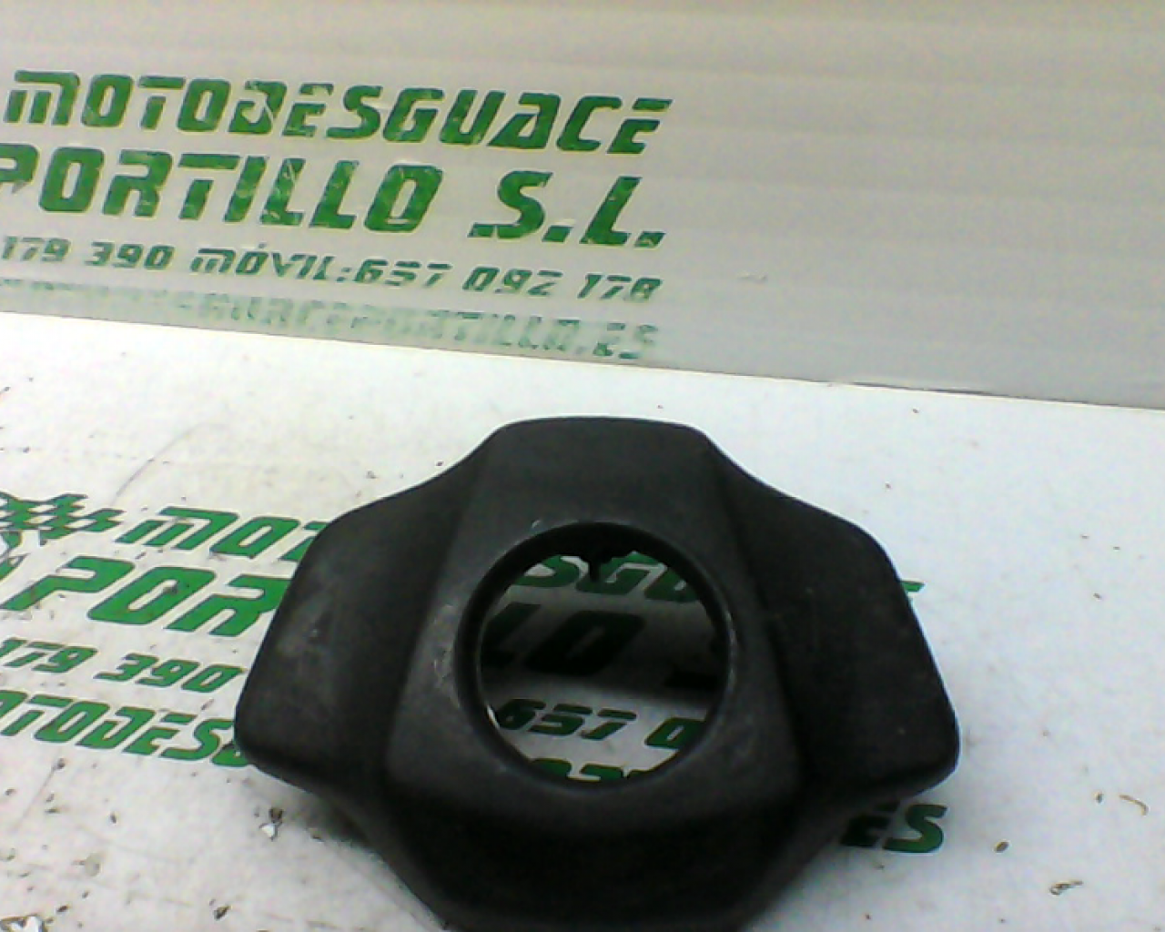 Embellecedor de cerradura de contacto Honda CBF 125 M (2009-2013)