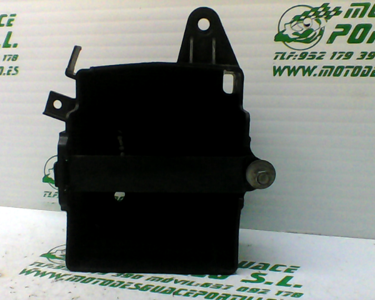 Caja batería Honda CBF 250 (2004-2007)