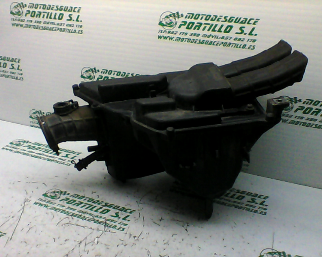 Caja de filtro  Honda CBF 250 (2004-2007)