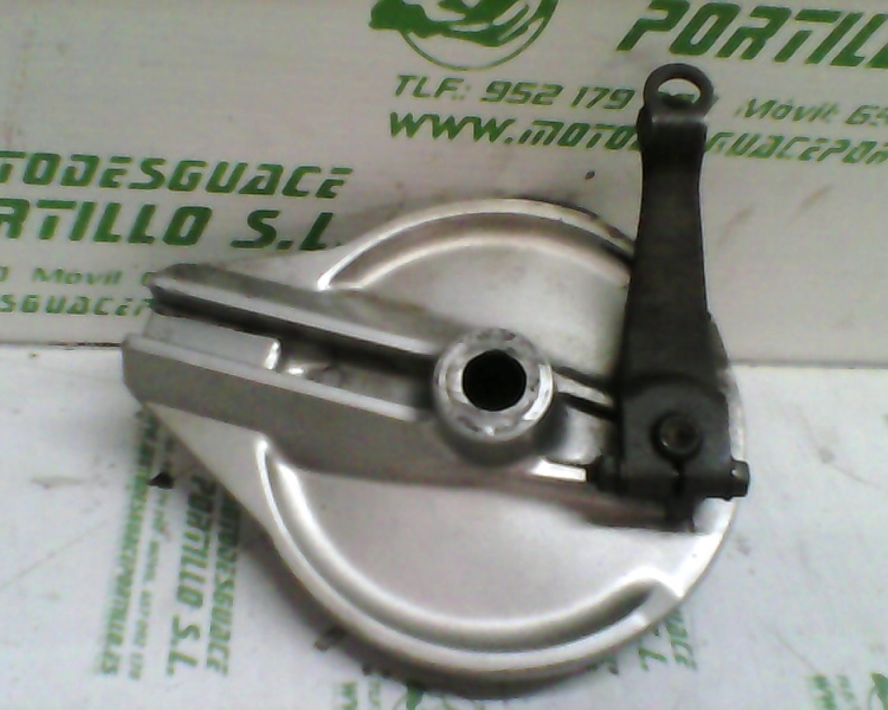 Porta-zapata rueda trasera Honda CBF 250 (2004-2007)