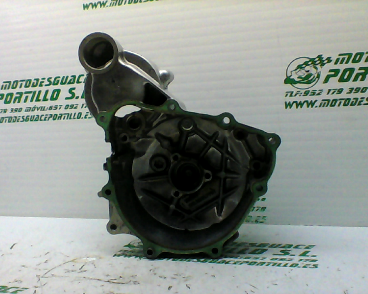 Tapa de encendido Honda CBF 250 (2004-2007)