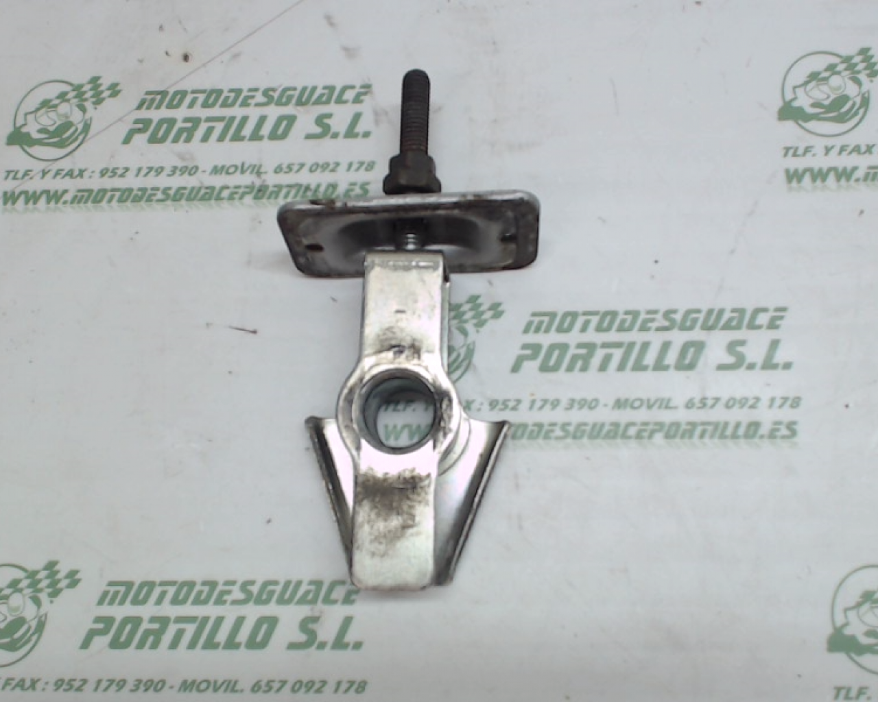 Tensores de rueda trasera Honda CBF 250 (2004-2007)