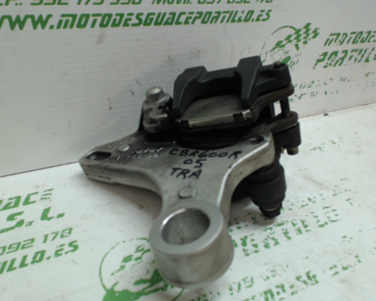 Pinza de freno trasera Honda CBR 600 R (2003-2004)