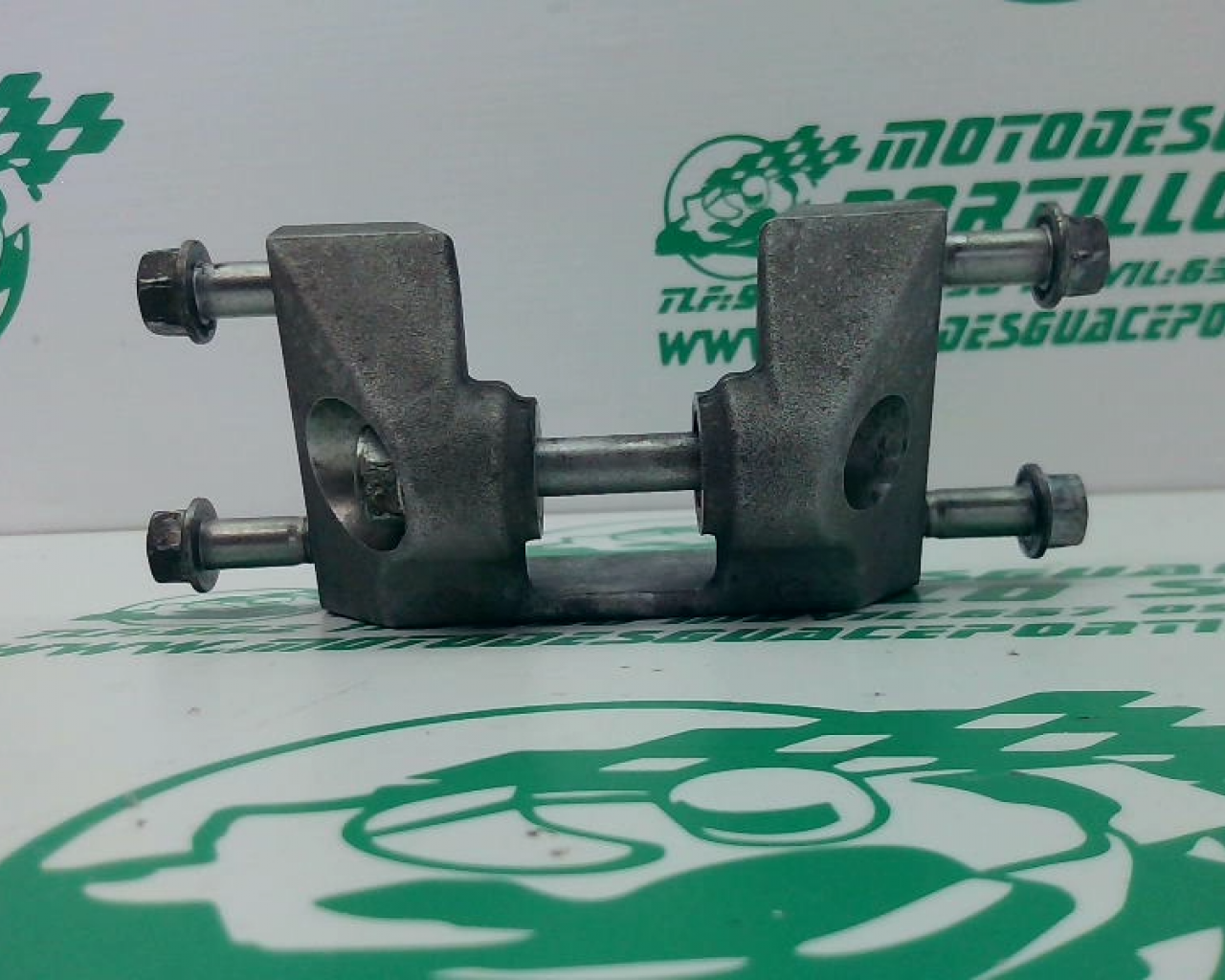 Soporte de amortiguador Honda CBR 600 R (2003-2004)