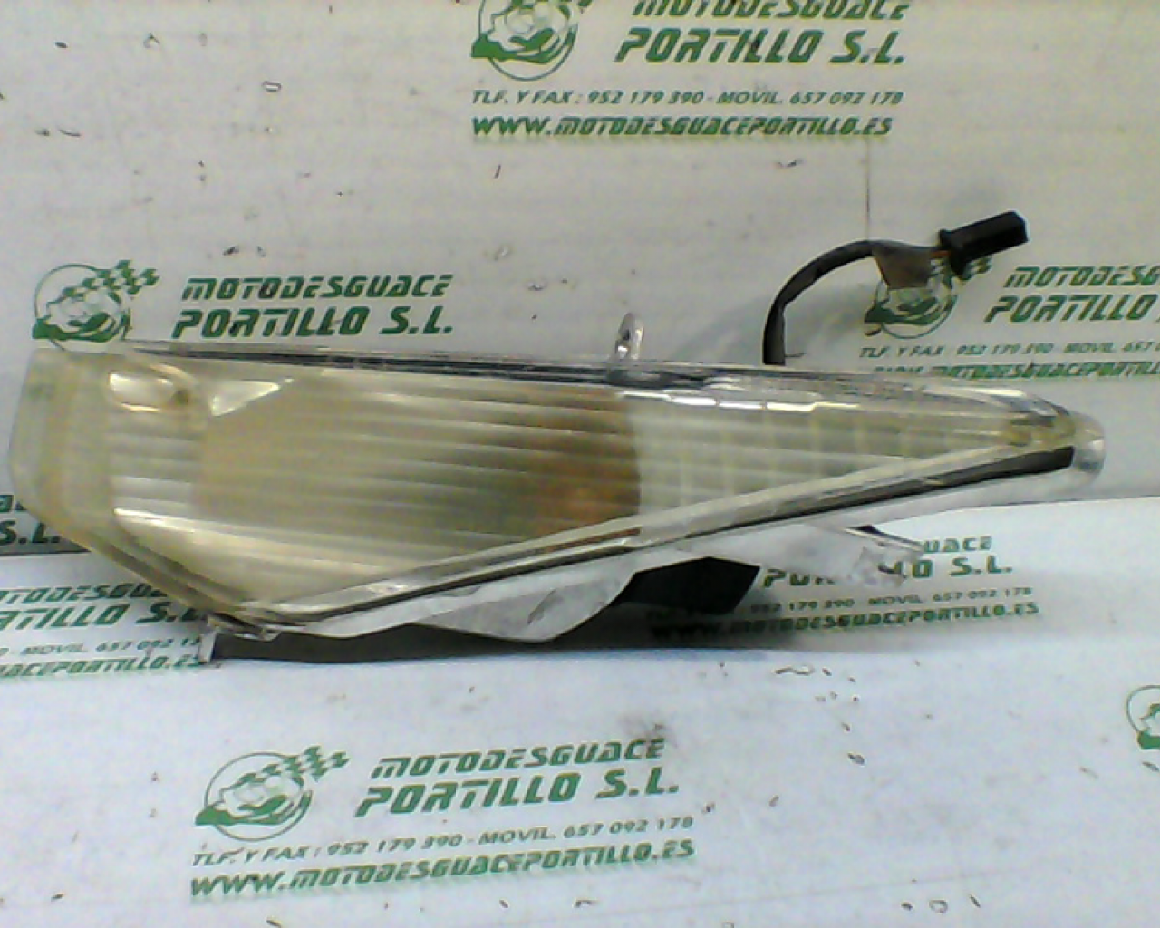 Intermitente delantero izquierdo Honda Dylan 125 (2003-2006)