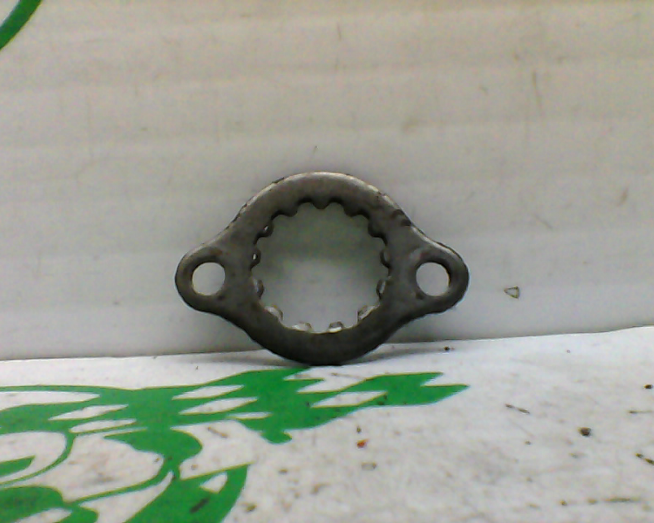 Clip piñón de salida Honda fmx  650 (2005-2006)