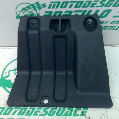 Tapa bater&iacute;a Honda FORZA 125