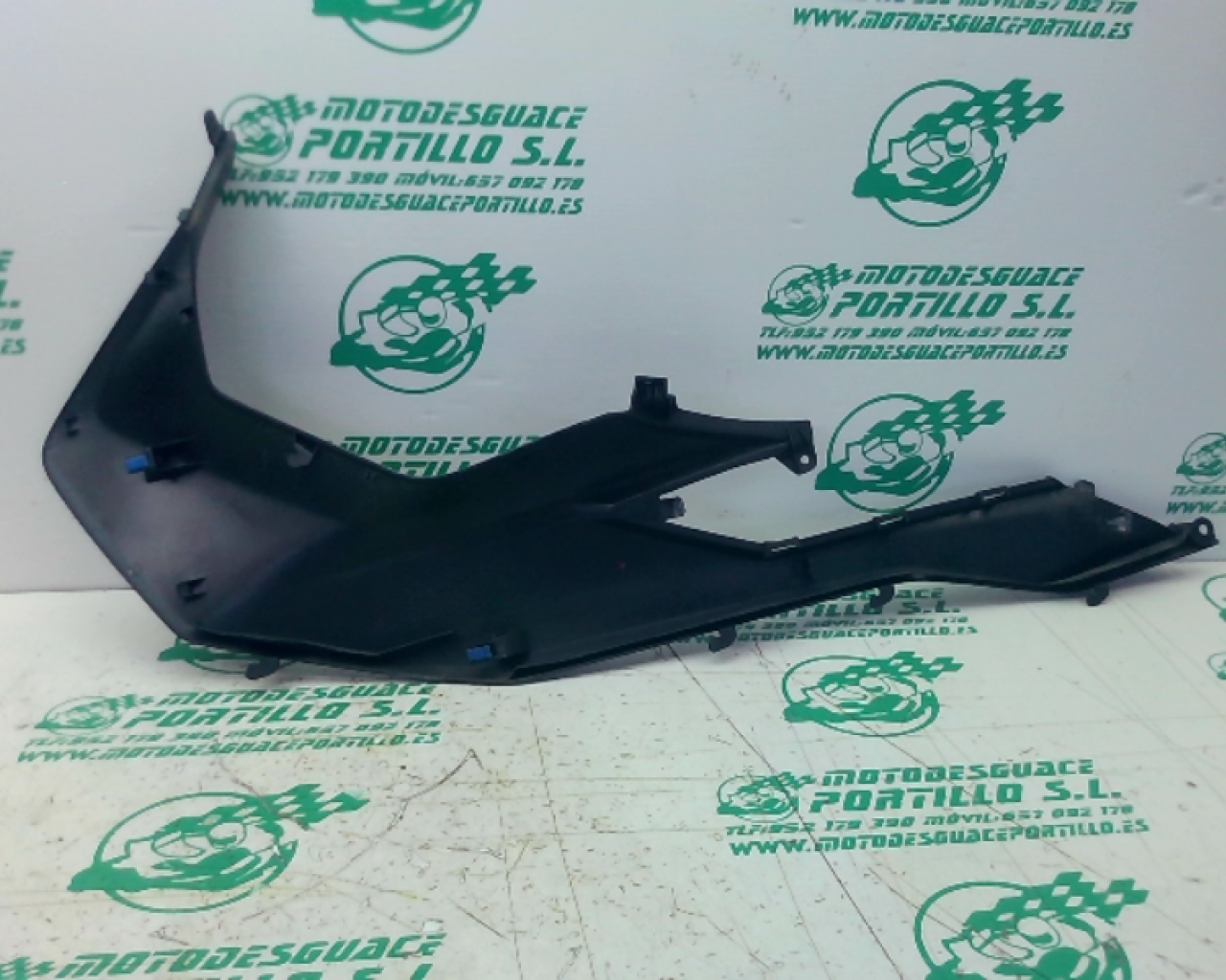 Carcasa lateral derecha Honda FORZA 125 (2019-2019)