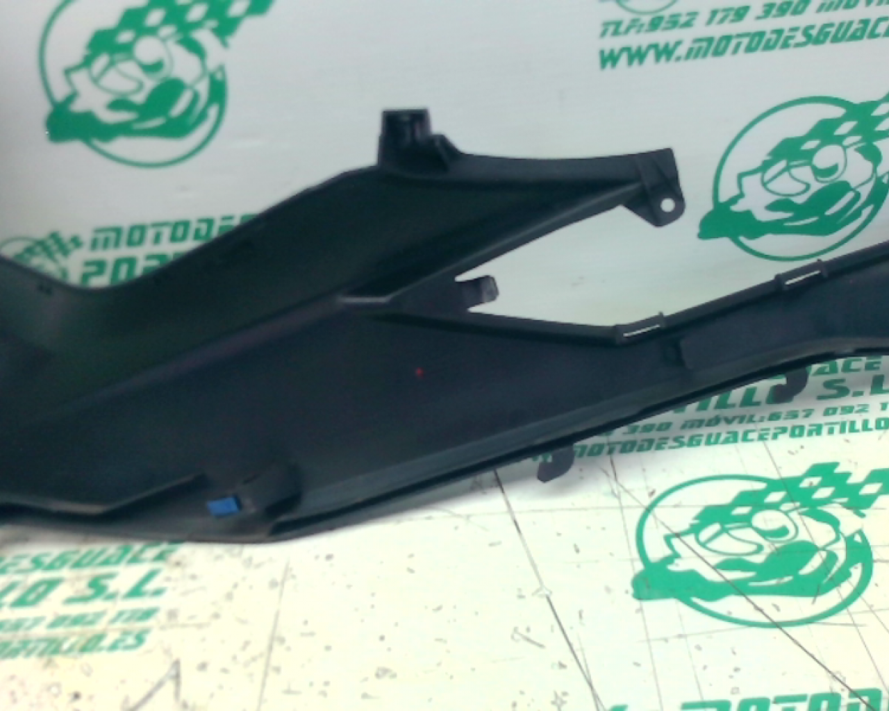 Carcasa lateral derecha Honda FORZA 125 (2019-2019)