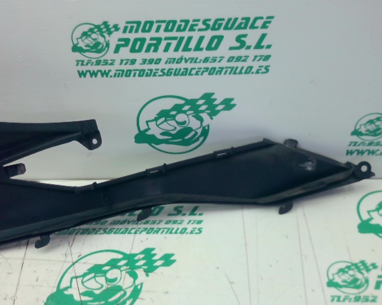 Carcasa lateral derecha Honda FORZA 125 (2019-2019)