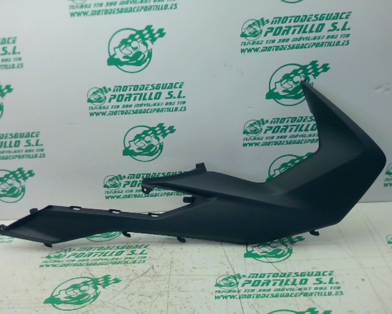 Carcasa lateral derecha Honda FORZA 125 (2019-2019)