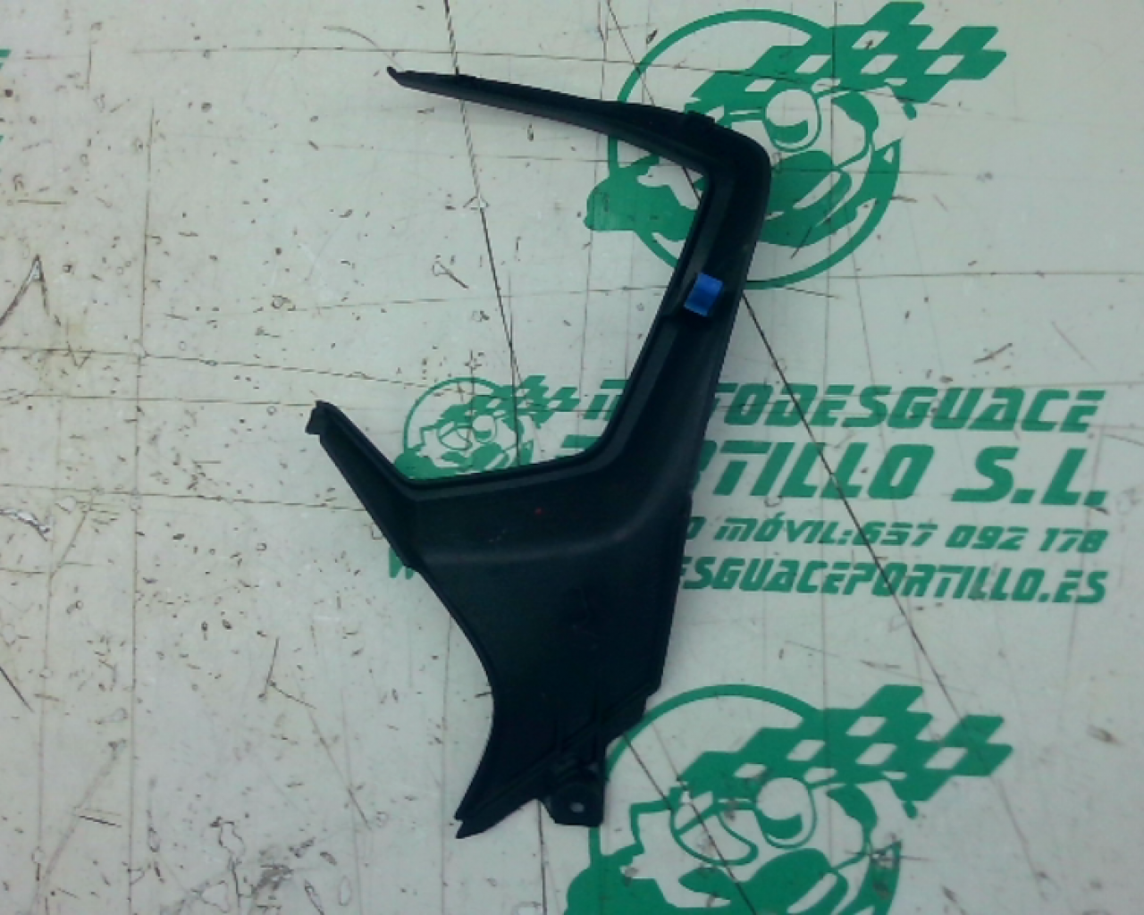 Embellecedor cuentakil&oacute;metros  Honda FORZA 125 (2019-2019)