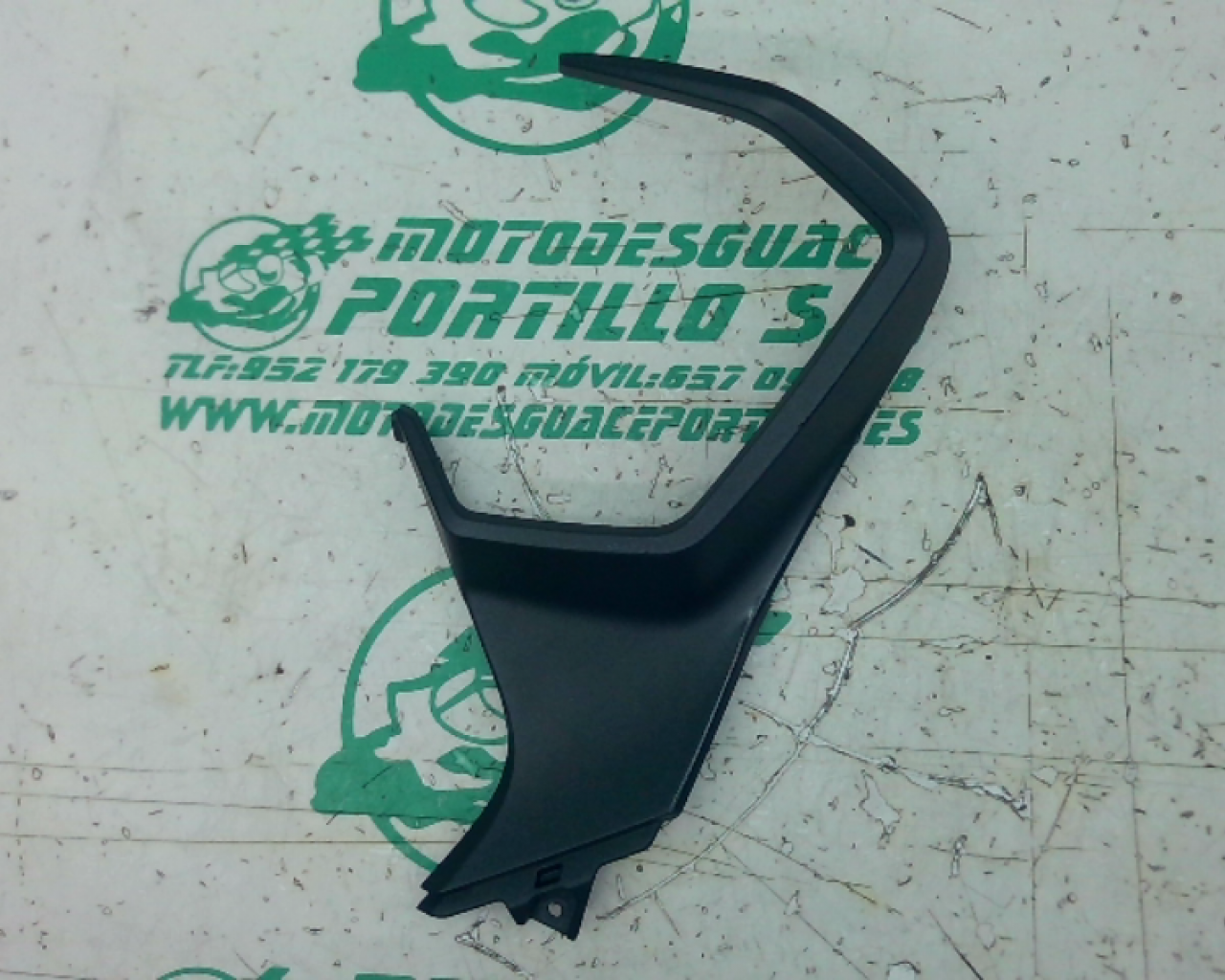 Embellecedor cuentakil&oacute;metros  Honda FORZA 125 (2019-2019)