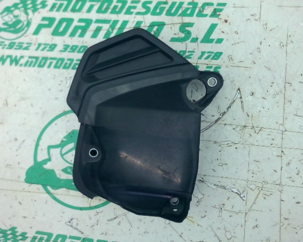 Embellecedor de tapa c&aacute;rter Honda FORZA 125 (2019-2019)