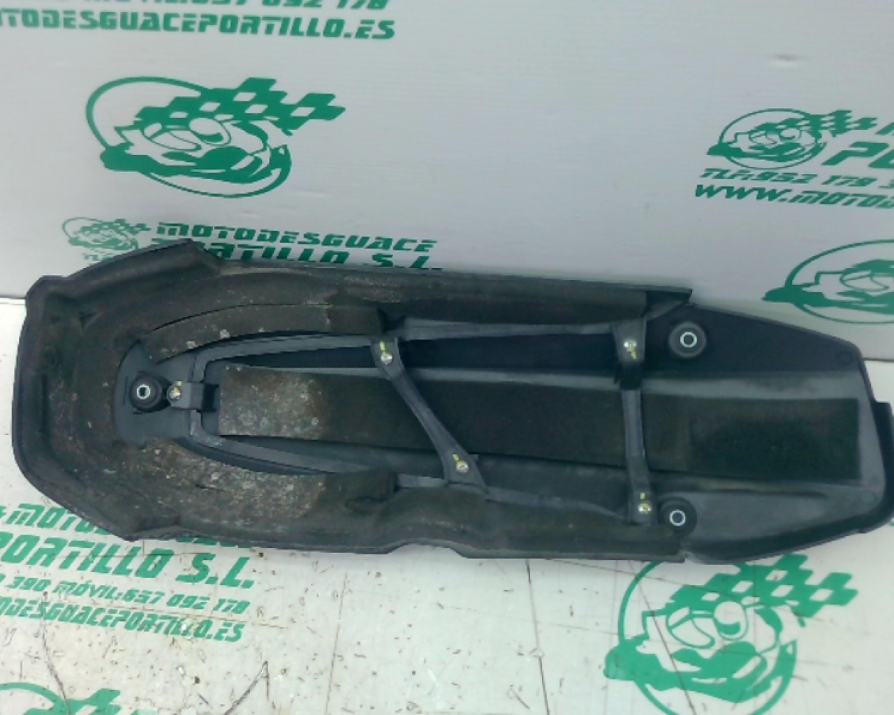 Embellecedor de tapa c&aacute;rter Honda FORZA 125 (2019-2019)