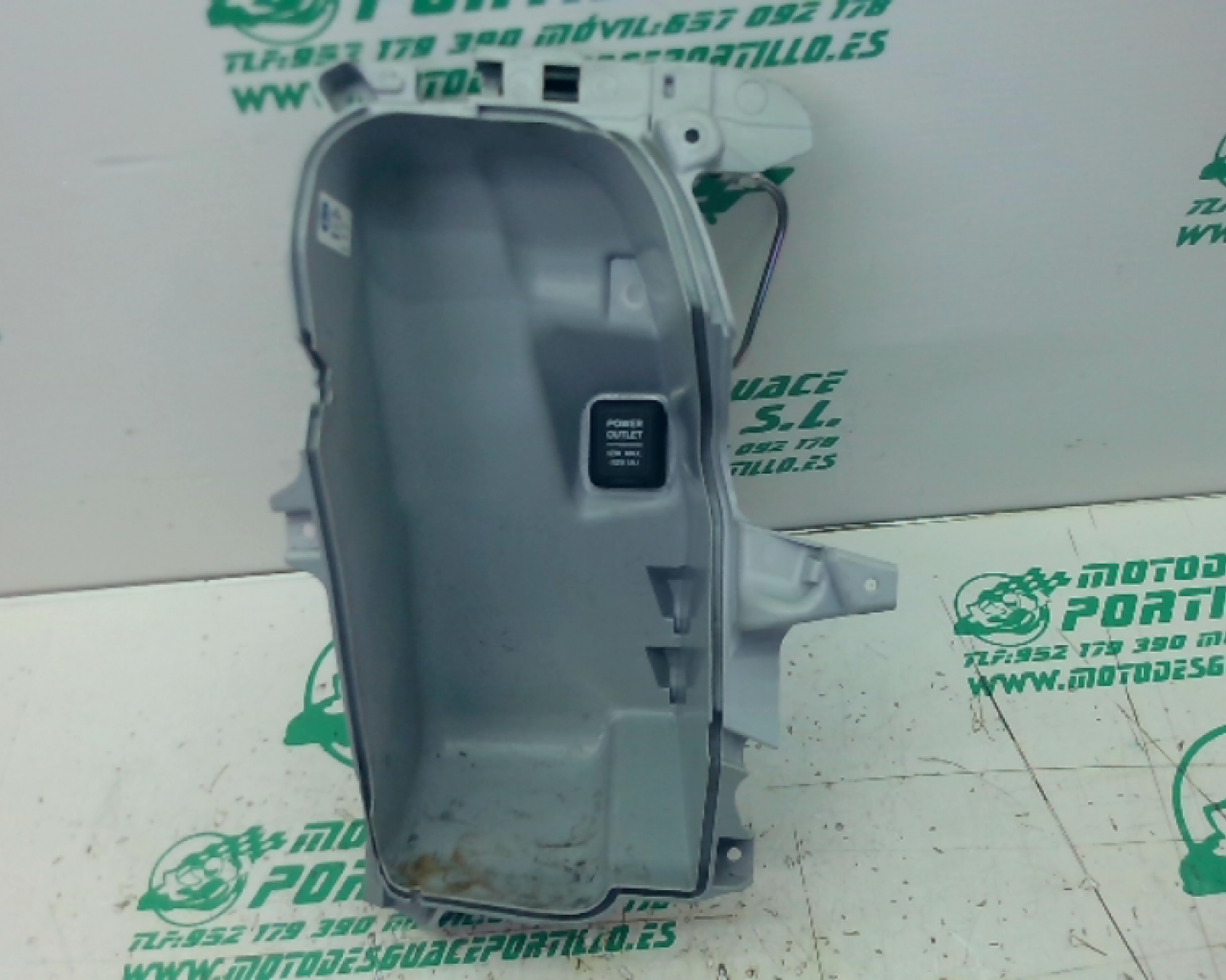 Guantera izquierda Honda FORZA 125 (2019-2019)