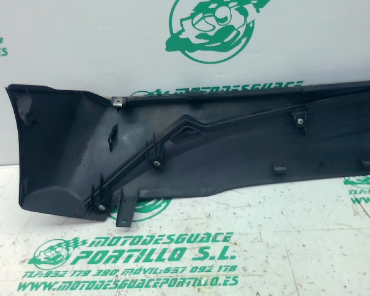 Quilla derecha Honda FORZA 125 (2019-2019)