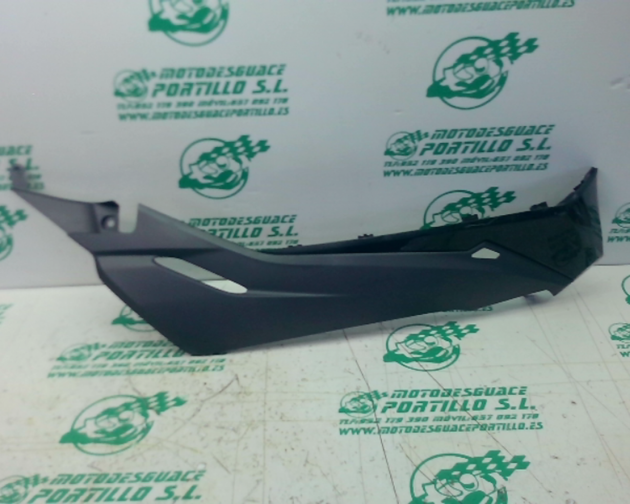 Quilla derecha Honda FORZA 125 (2019-2019)