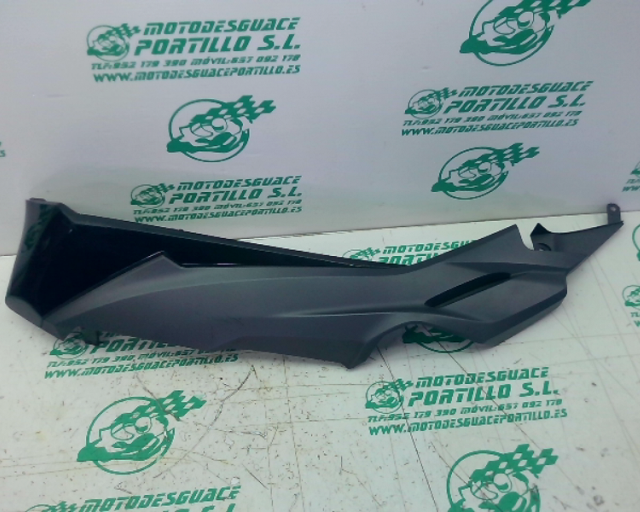 Quilla izquierda Honda FORZA 125 (2019-2019)