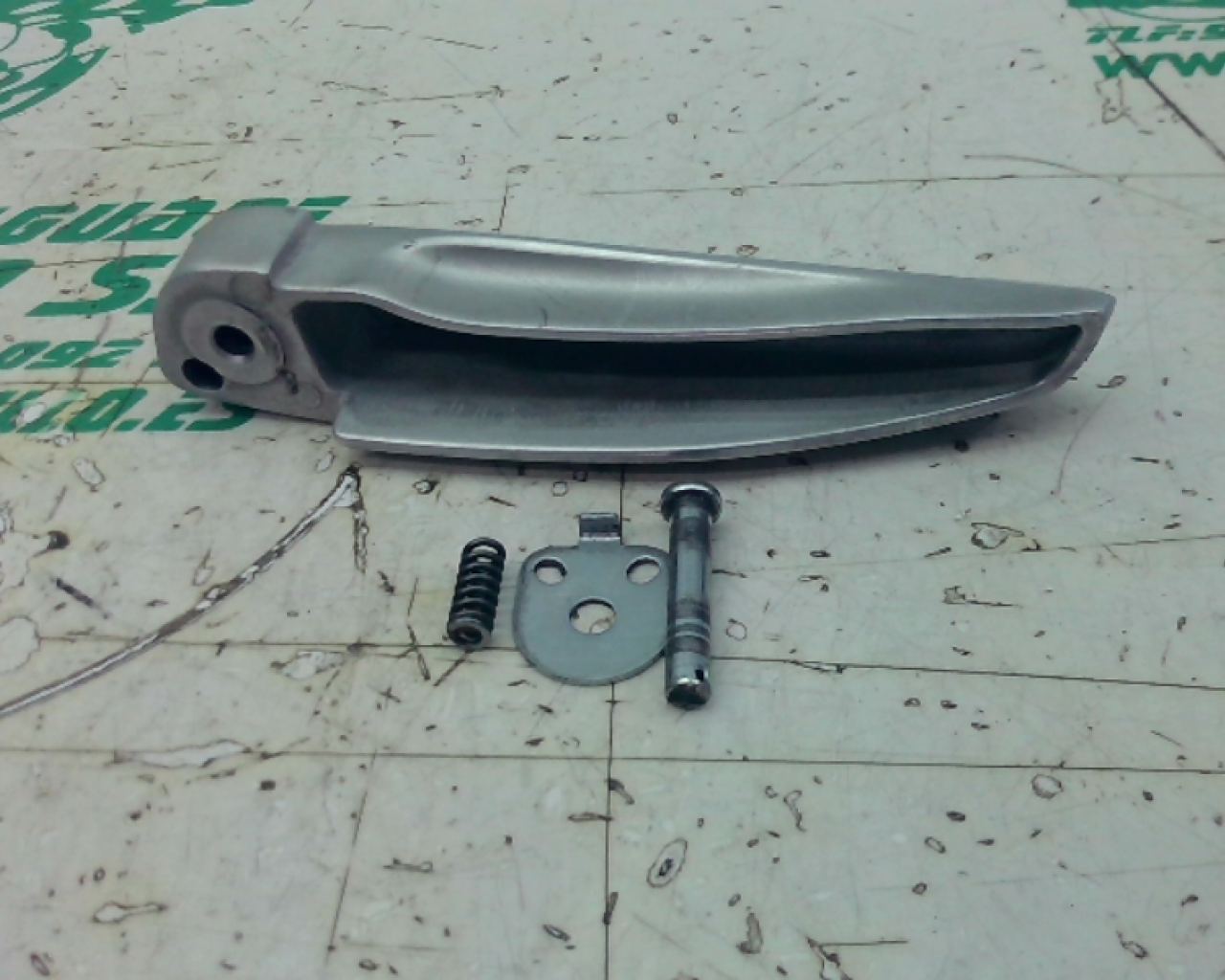 Reposapies trasero derecho Honda FORZA 125 (2019-2019)