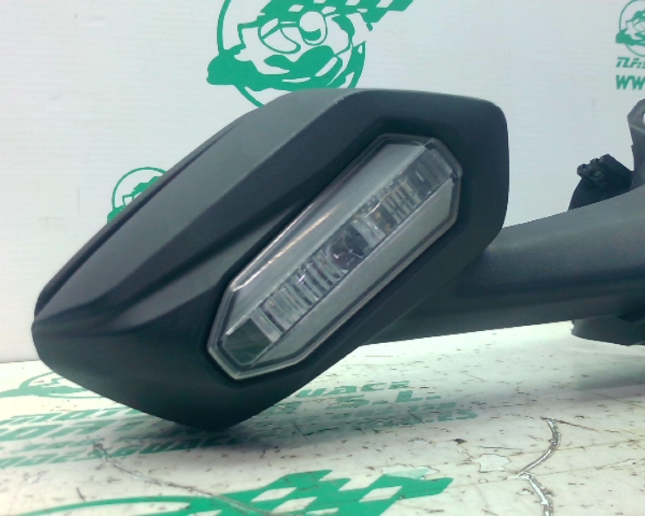 Retrovisor derecho Honda FORZA 125 (2019-2019)
