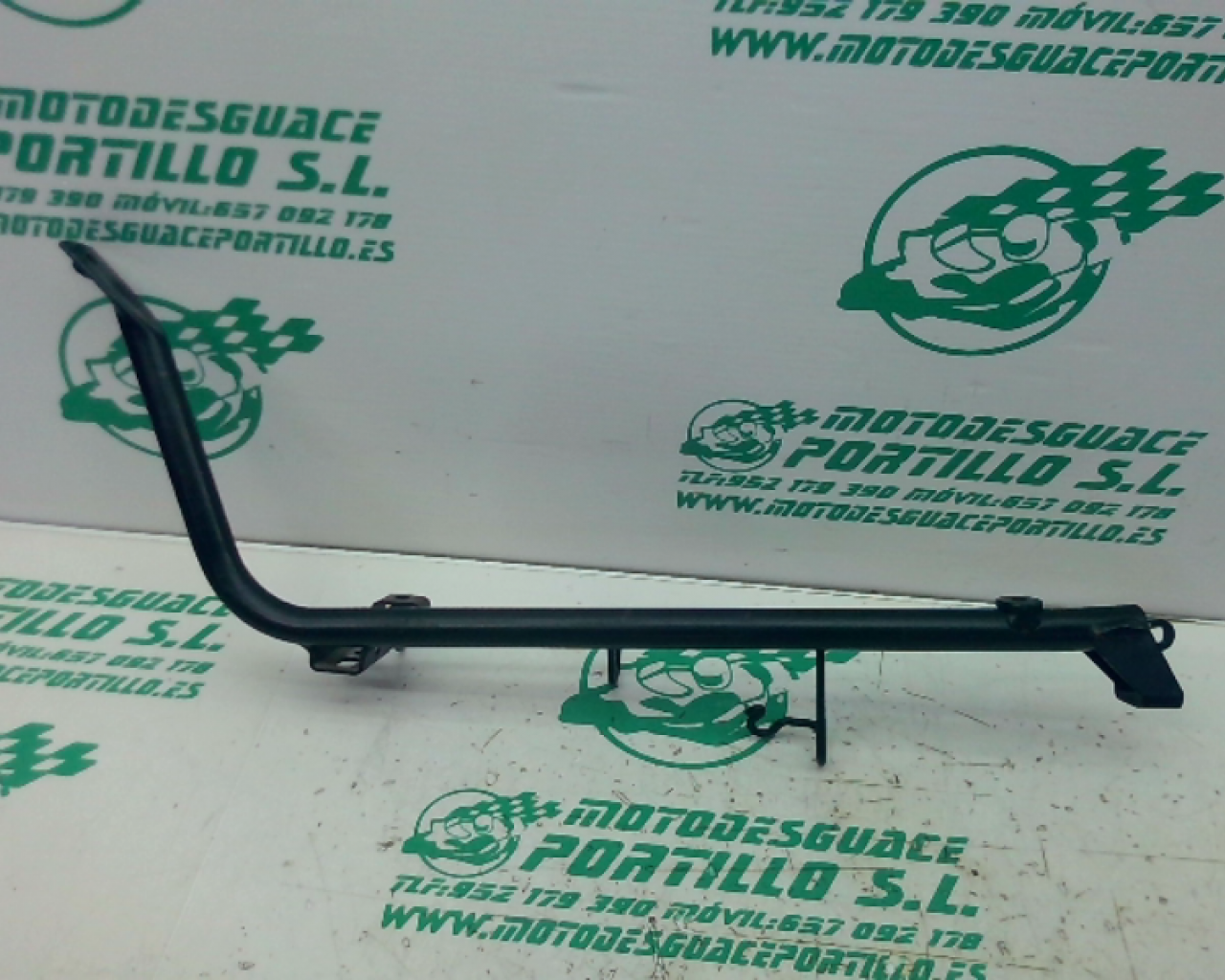 Soporte suelo izquierdo Honda FORZA 125 (2019-2019)