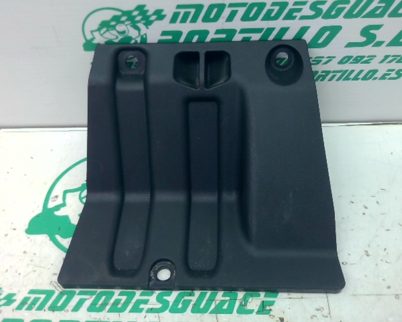 Tapa bater&iacute;a Honda FORZA 125 (2019-2019)