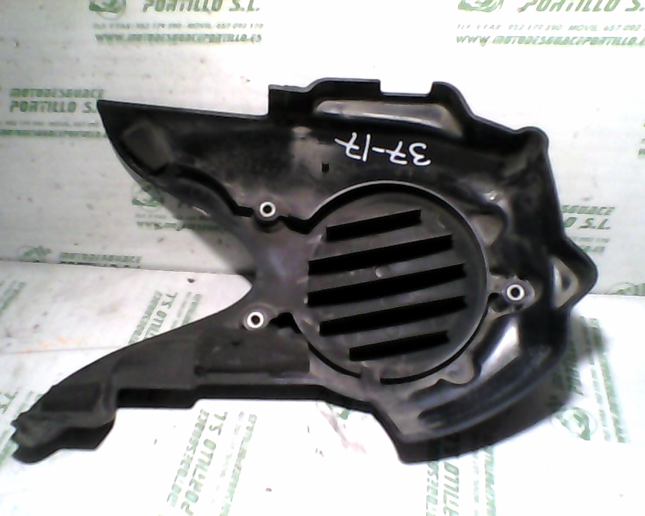 Embellecedor de tapa cárter Honda Forza 250 (2007-2008)