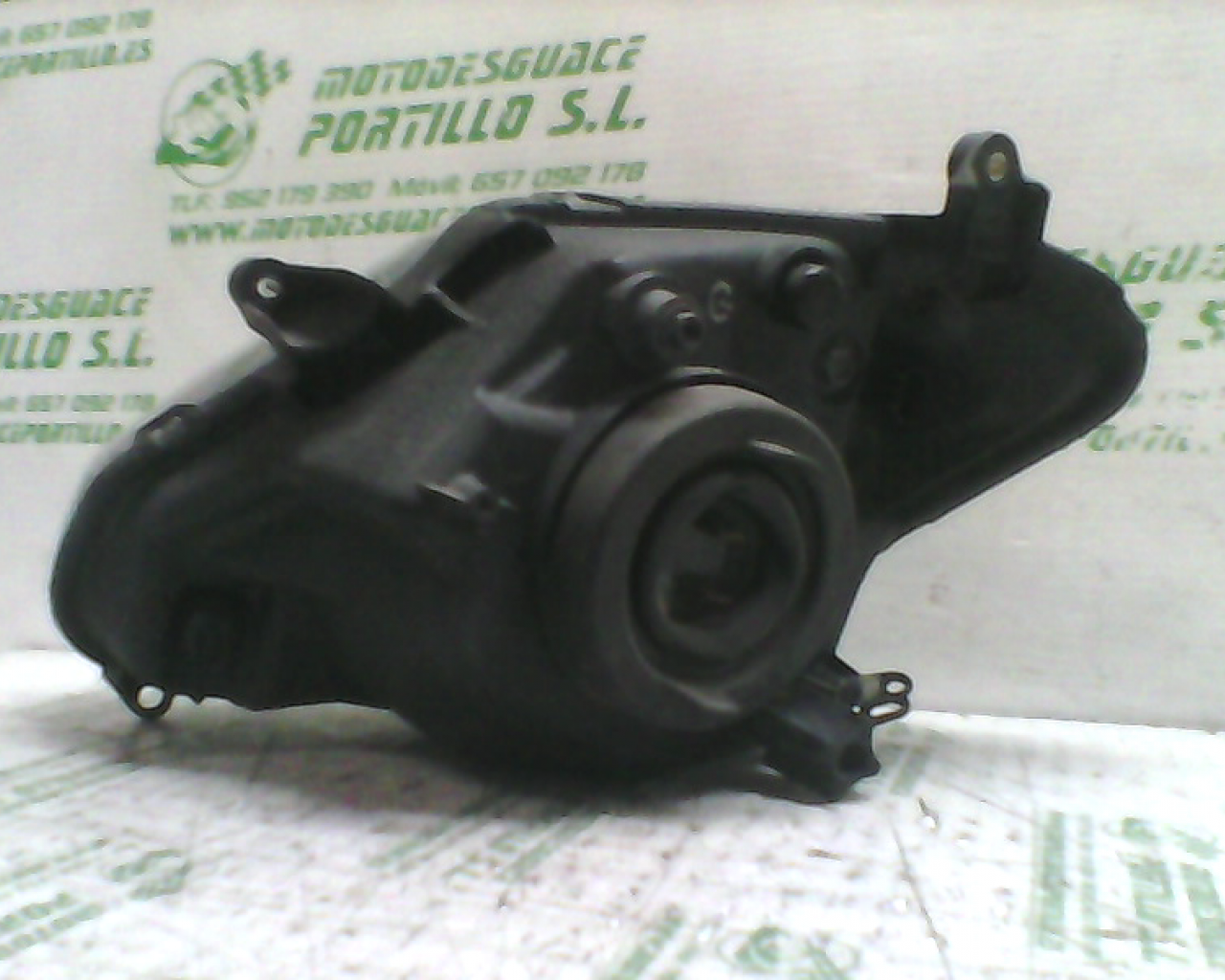 Faro derecho  Honda Forza 250 (2007-2008)