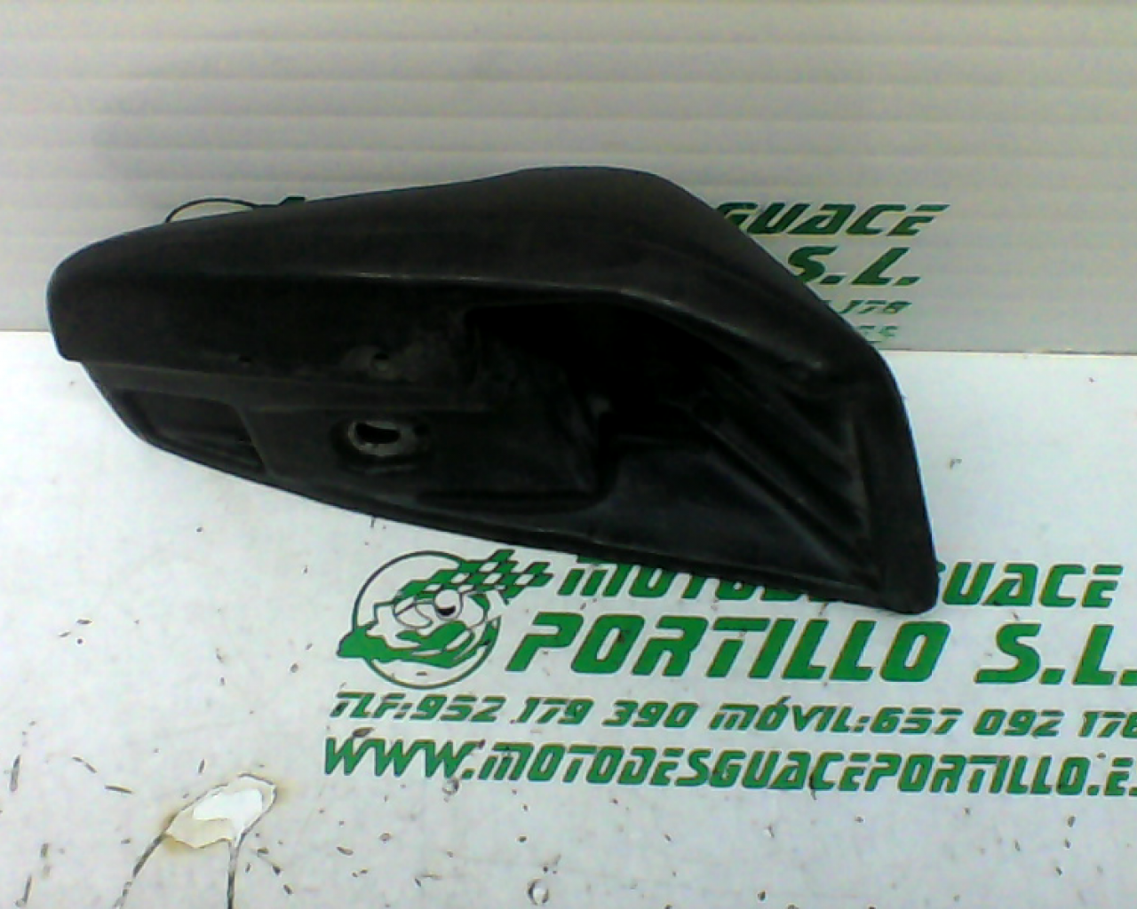 Reposapies trasero derecho Honda LEAD 100 (2006-2007)